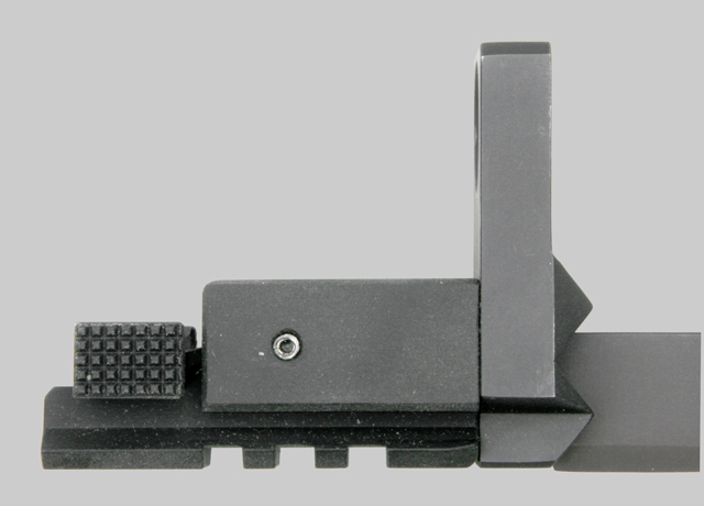 Image of a Czechoslovakia CZ-75 Tactical Block Bayonet.