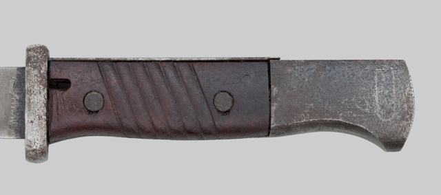 Image of Germany M1884/98 Third Pattern Bayonet with Riveted Grip.