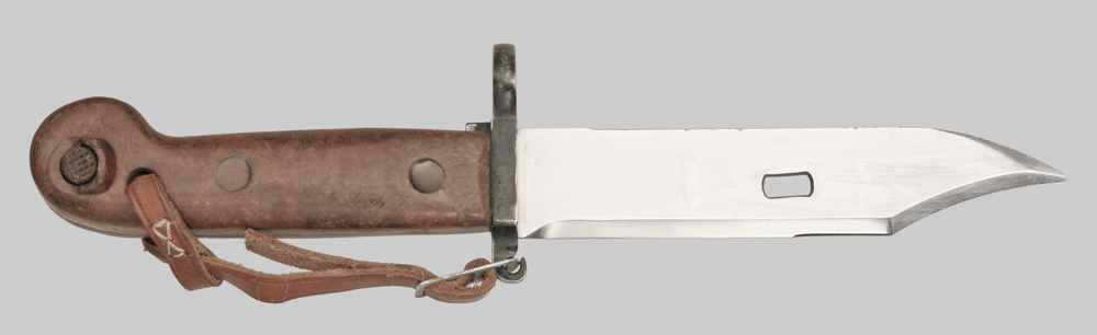 Image of Polish 6H3 (AKM Type I) bayonet with Brown Grip.