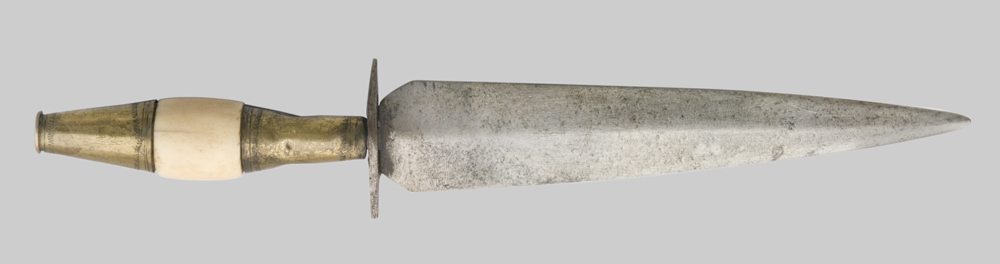 Image of Spanish Albacete peasant knife (not a plug bayonet).